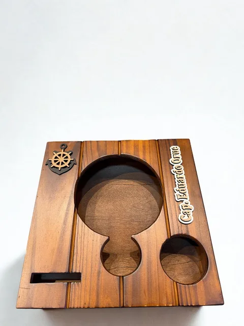 Porta Termo para Vehículo de madera, hecho por DPINOS en Caaguazú