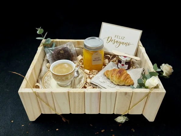 Bandeja Pino 32x23 cm de madera, hecho por DPINOS en Caaguazú